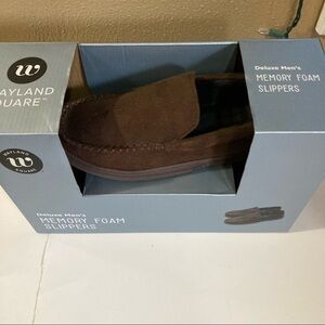 Wayland square memory foam slippers house shoes
